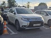 Mitsubishi Outlander III Рестайлинг 2 Санкт-Петербург  - изображение 7
