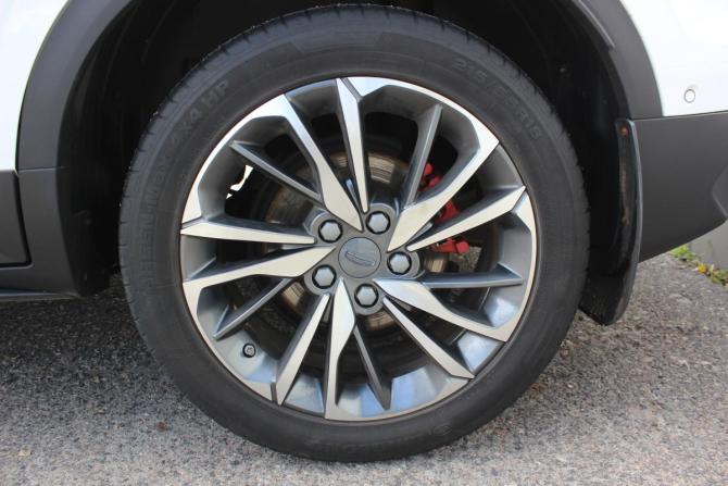 Geely Coolray I с пробегом 2023 года, цена 1 917 000 рублей, 56148 км, внедорожник, Автокод Объявления