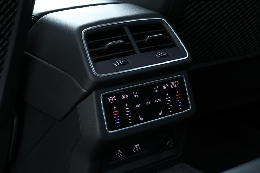 Audi A6 V (C8) Москва  - изображение 26