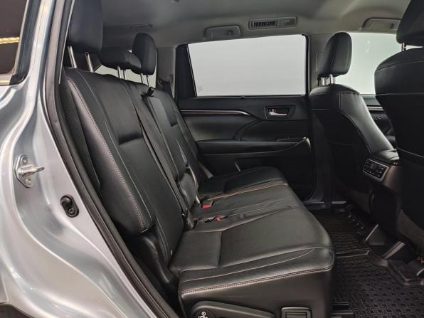 Toyota Highlander III (XU50) с пробегом 2014 года, цена 2 700 000 рублей, 225949 км, внедорожник, Автокод Объявления