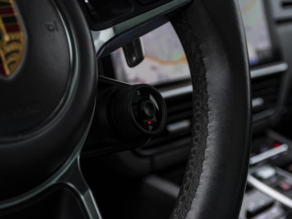 Porsche Cayenne III с пробегом 2018 года, цена 5 530 000 рублей, 106902 км, внедорожник, Автокод Объявления