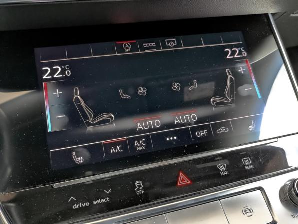 Audi A6 V (C8) с пробегом 2020 года, цена 4 800 000 рублей, 93129 км, универсал, Автокод Объявления