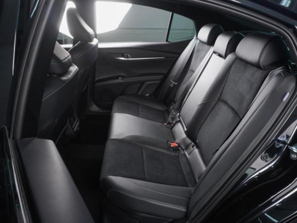 Toyota Camry IX (XV80) China Market с пробегом 2026 года, цена 4 429 000 рублей, 137 км, седан, Автокод Объявления