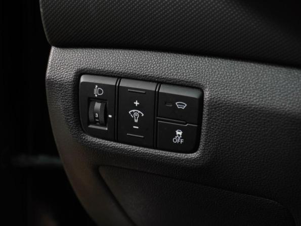 Hyundai Creta I с пробегом 2019 года, цена 1 969 000 рублей, 57702 км, внедорожник, Автокод Объявления