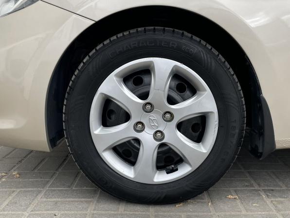 Hyundai Solaris I с пробегом 2011 года, цена 890 000 рублей, 157138 км, седан, Автокод Объявления