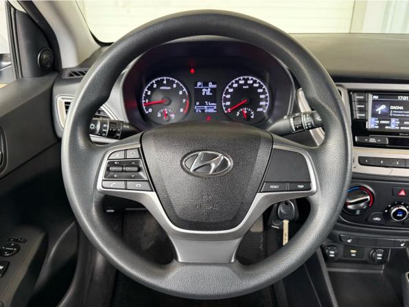 Hyundai Solaris II Рестайлинг с пробегом 2020 года, цена 1 399 000 рублей, 104111 км, седан, Автокод Объявления