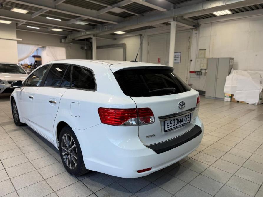 Toyota Avensis III Рестайлинг Челябинск  - изображение 4
