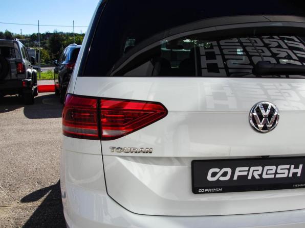 Volkswagen Touran II с пробегом 2016 года, цена 1 579 000 рублей, 87211 км, компактвэн, Автокод Объявления