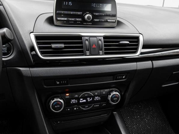 Mazda 3 III (BM) с пробегом 2014 года, цена 1 120 000 рублей, 119546 км, хэтчбек, Автокод Объявления