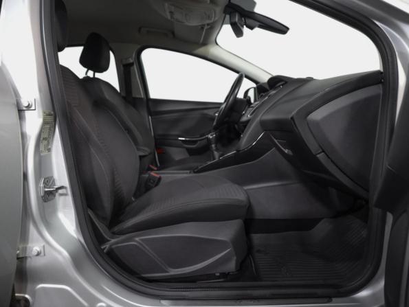 Ford Focus III Рестайлинг с пробегом 2019 года, цена 1 349 000 рублей, 83185 км, хэтчбек, Автокод Объявления