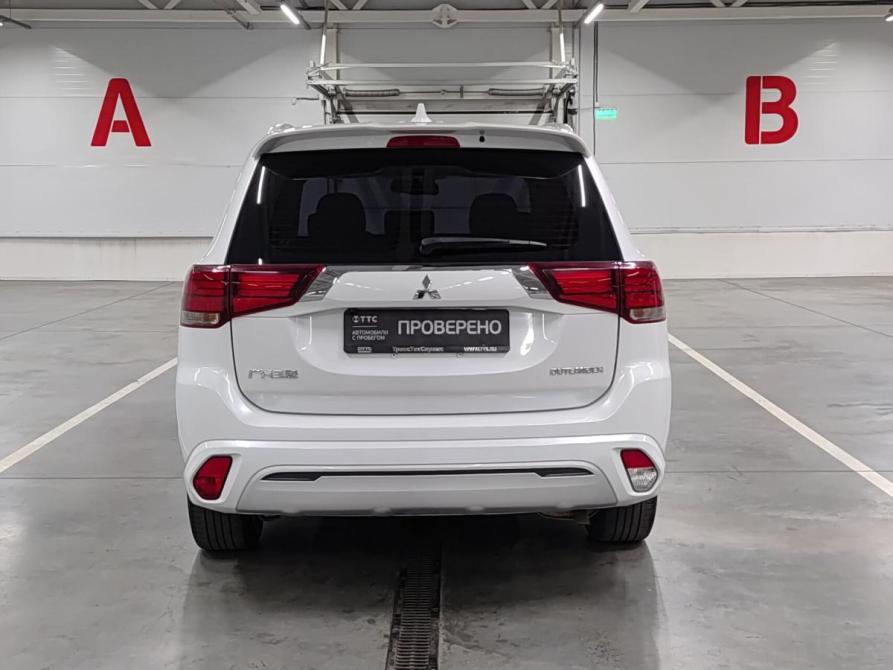 Mitsubishi Outlander III Рестайлинг 3 Казань  - изображение 7