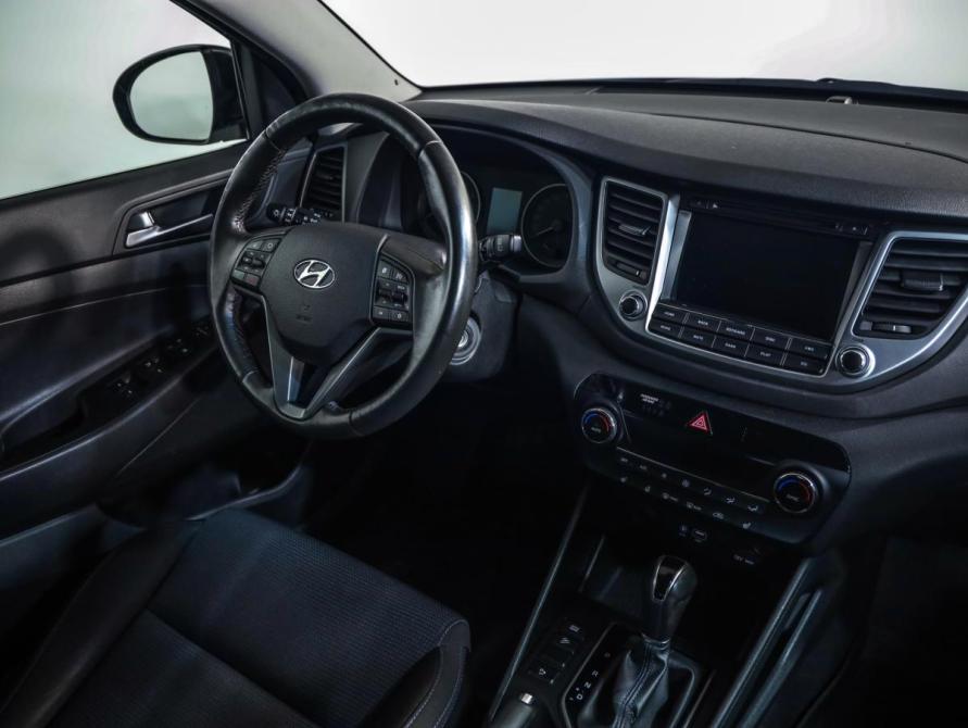 Hyundai Tucson III Санкт-Петербург  - изображение 9