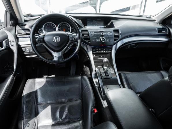 Honda Accord VIII Рестайлинг с пробегом 2012 года, цена 1 448 000 рублей, 210699 км, седан, Автокод Объявления
