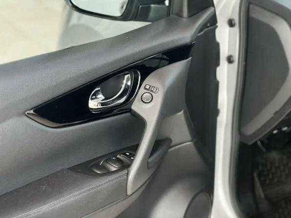 Nissan Qashqai II с пробегом 2018 года, цена 1 895 000 рублей, 88417 км, внедорожник, Автокод Объявления