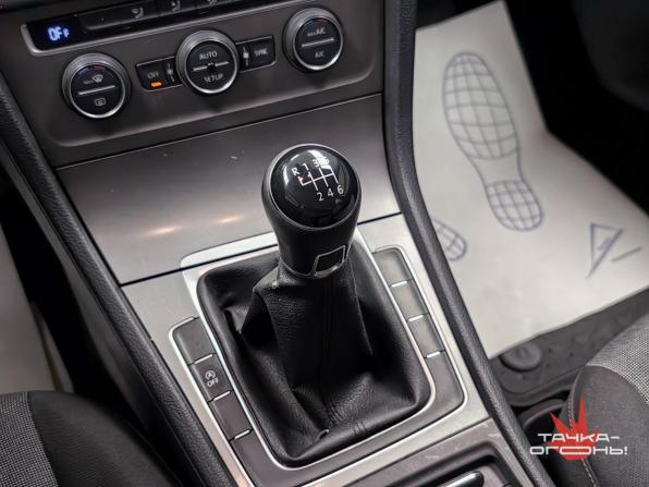 Volkswagen Golf VII с пробегом 2013 года, цена 1 168 000 рублей, 118000 км, хэтчбек, Автокод Объявления