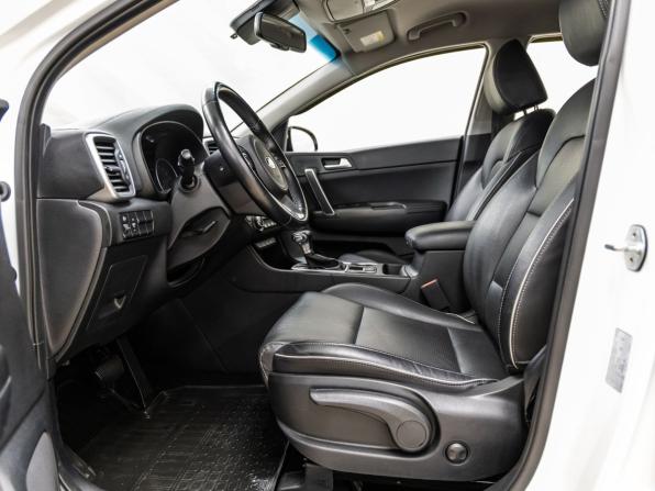 Kia Sportage IV Рестайлинг с пробегом 2019 года, цена 2 098 000 рублей, 77064 км, внедорожник, Автокод Объявления