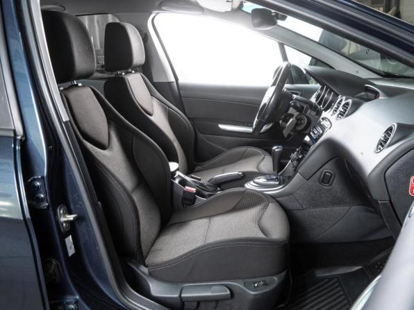 Peugeot 308 I Рестайлинг с пробегом 2013 года, цена 666 000 рублей, 122375 км, хэтчбек, Автокод Объявления