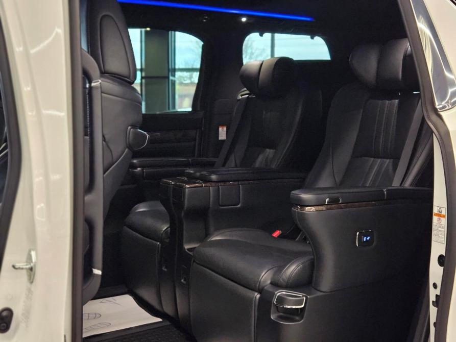 Toyota Alphard III Рестайлинг Краснодар  - изображение 11