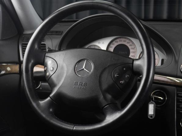 Mercedes-Benz E-Класс III (W211 S211) с пробегом 2004 года, цена 1 099 000 рублей, 419063 км, седан, Автокод Объявления
