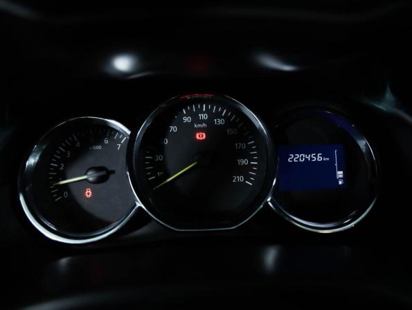 Renault Duster I Рестайлинг с пробегом 2016 года, цена 799 000 рублей, 220350 км, внедорожник, Автокод Объявления