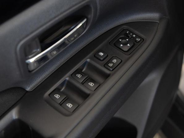 Mitsubishi Outlander III Рестайлинг 3 с пробегом 2019 года, цена 1 899 000 рублей, 140300 км, внедорожник, Автокод Объявления