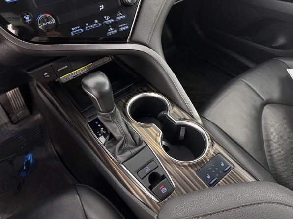 Toyota Camry VIII (XV70) с пробегом 2019 года, цена 2 860 000 рублей, 136112 км, седан, Автокод Объявления