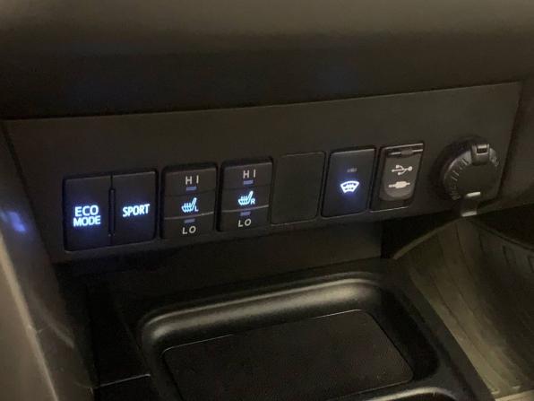 Toyota RAV4 IV (XA40) Рестайлинг с пробегом 2016 года, цена 1 930 000 рублей, 219966 км, внедорожник, Автокод Объявления