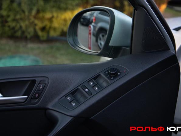 Volkswagen Tiguan I Рестайлинг с пробегом 2012 года, цена 998 000 рублей, 247368 км, внедорожник, Автокод Объявления