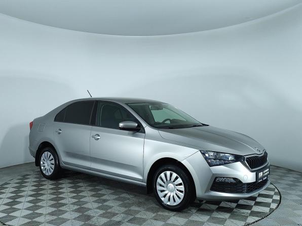 Skoda Rapid II с пробегом 2021 года, цена 1 365 000 рублей, 68482 км, лифтбек, Автокод Объявления