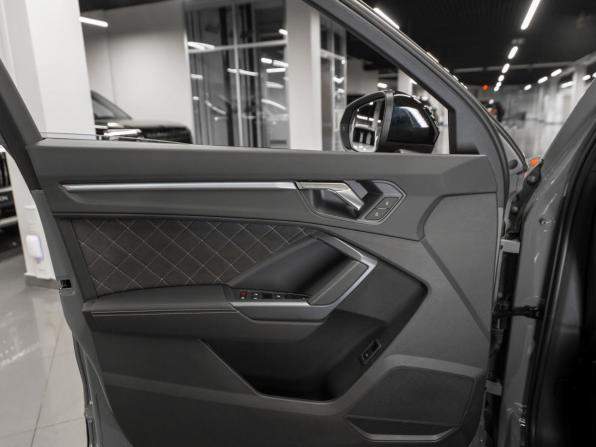 Audi Q3 II (F3) с пробегом 2026 года, цена 5 450 000 рублей, 27 км, внедорожник, Автокод Объявления