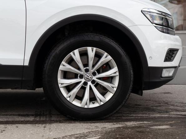 Volkswagen Tiguan II с пробегом 2017 года, цена 2 250 000 рублей, 143878 км, внедорожник, Автокод Объявления