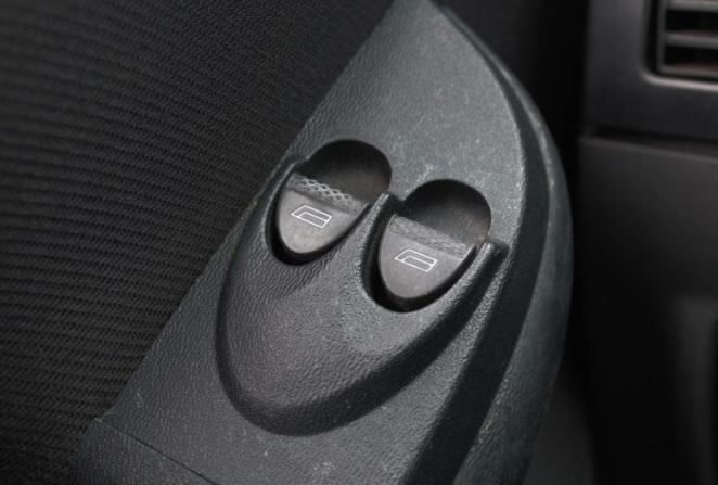 Fiat Albea I Рестайлинг с пробегом 2008 года, цена 170 000 рублей, 226080 км, седан, Автокод Объявления