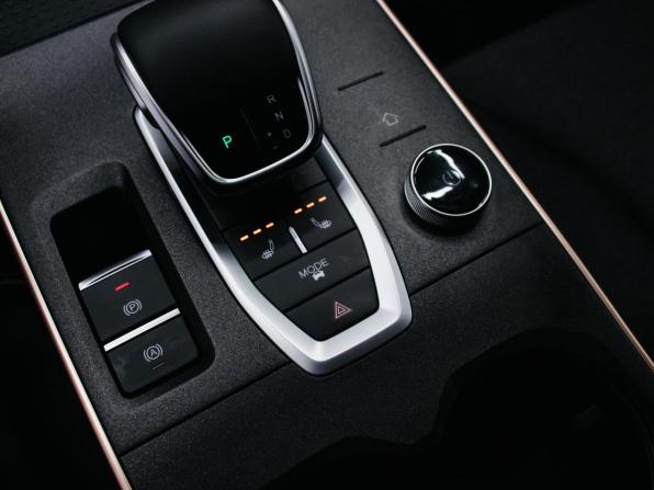 Omoda C5 I Рестайлинг с пробегом 2024 года, цена 1 799 000 рублей, 27608 км, внедорожник, Автокод Объявления