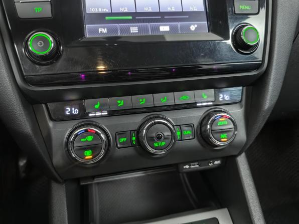 Skoda Octavia III (A7) с пробегом 2014 года, цена 1 180 000 рублей, 328365 км, универсал, Автокод Объявления