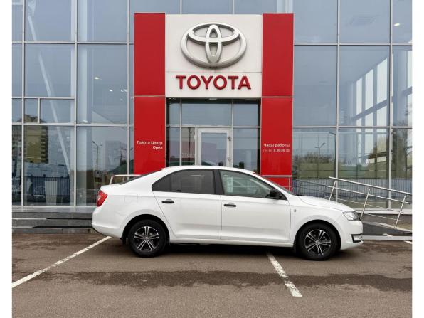 Skoda Rapid I с пробегом 2016 года, цена 860 000 рублей, 101634 км, лифтбек, Автокод Объявления