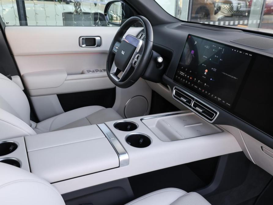 Li Auto (Lixiang) L9 I Москва  - изображение 12