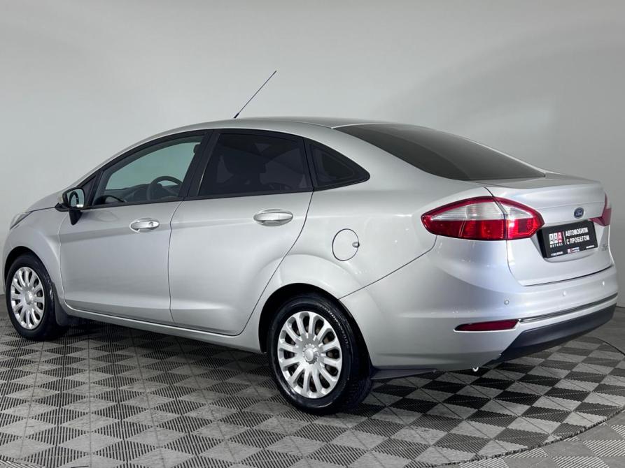 Ford Fiesta Mk6 Рестайлинг Ростов-на-Дону  - изображение 4