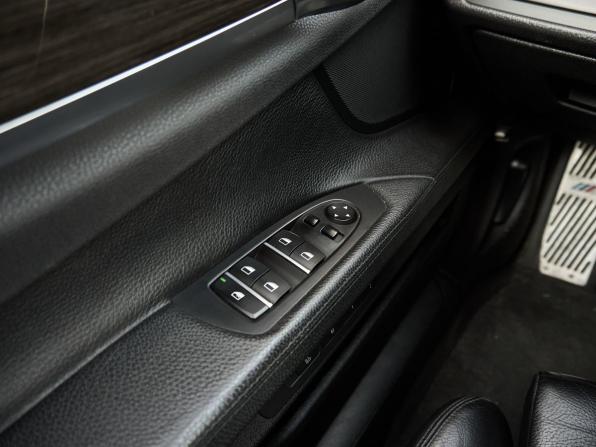BMW 7 серии V (F01/F02/F04) Рестайлинг с пробегом 2013 года, цена 2 120 000 рублей, 293000 км, седан, Автокод Объявления
