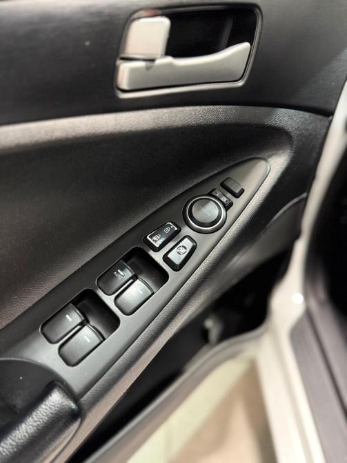 Hyundai Sonata VI (YF) Челябинск  - изображение 15