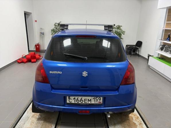 Suzuki Swift III с пробегом 2006 года, цена 395 000 рублей, 196017 км, хэтчбек, Автокод Объявления