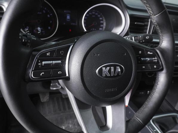 Kia Ceed III с пробегом 2019 года, цена 1 599 000 рублей, 97490 км, хэтчбек, Автокод Объявления