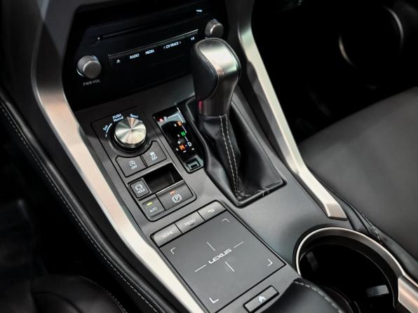 Lexus NX I Рестайлинг с пробегом 2020 года, цена 3 645 000 рублей, 107636 км, внедорожник, Автокод Объявления