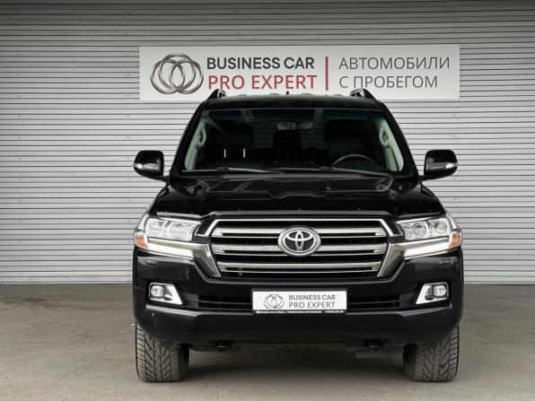 Toyota Land Cruiser 200 Series Рестайлинг 2 с пробегом 2017 года, цена 6 195 000 рублей, 165124 км, внедорожник, Автокод Объявления