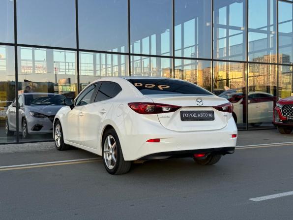 Mazda 3 III (BM) с пробегом 2015 года, цена 1 270 000 рублей, 231433 км, седан, Автокод Объявления