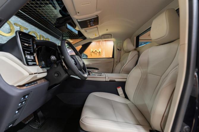 Новый Lexus LM II 2026 года, цена 19 550 000 рублей, минивэн, Автокод Объявления
