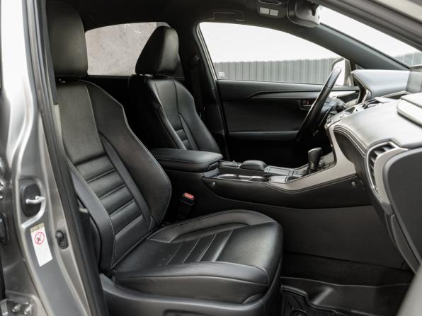 Lexus NX I Рестайлинг с пробегом 2018 года, цена 3 100 000 рублей, 91737 км, внедорожник, Автокод Объявления