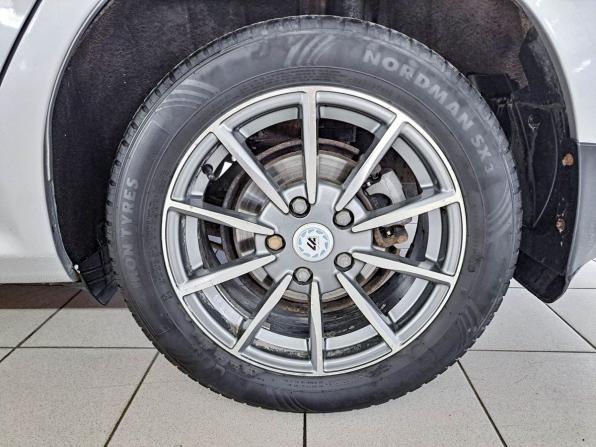 Toyota Corolla X (E140 E150) Рестайлинг с пробегом 2011 года, цена 1 100 000 рублей, 165332 км, седан, Автокод Объявления