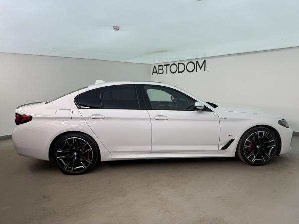 BMW 5 серии VII (G30/G31/G38) Рестайлинг с пробегом 2023 года, цена 7 130 000 рублей, 40500 км, седан, Автокод Объявления