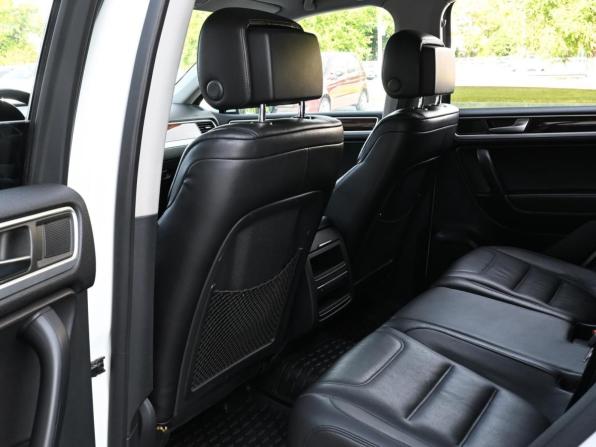 Volkswagen Touareg II с пробегом 2012 года, цена 1 860 000 рублей, 213622 км, внедорожник, Автокод Объявления