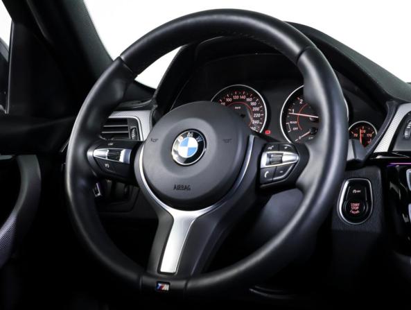BMW 3 серии VI (F3x) Рестайлинг с пробегом 2017 года, цена 2 851 000 рублей, 86000 км, седан, Автокод Объявления